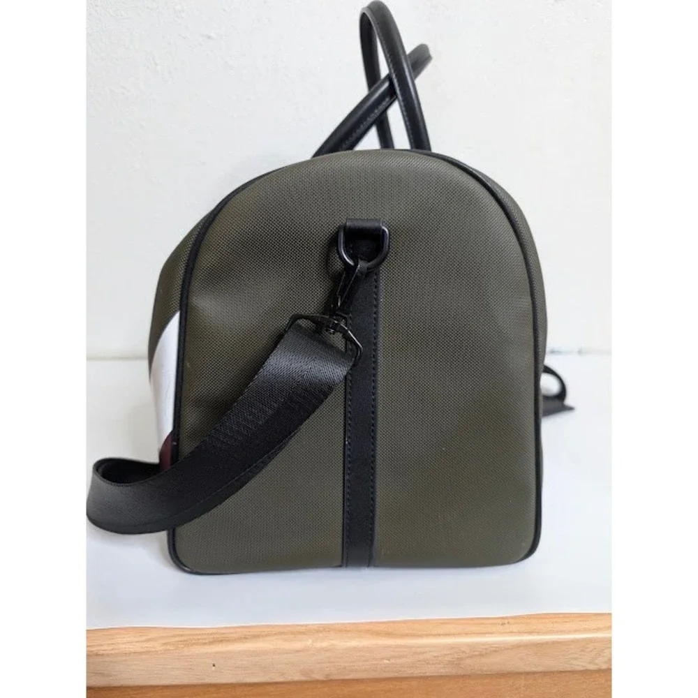 Maverick and C Olive Green Canvas Nylon‎ Strip Duffle Bag Weekend Travel Pockets